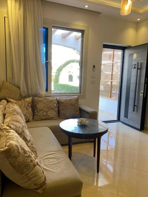 Cosy Studio On The First Floor With Lovely Terrace And Personal Garden Area, Pool View And Free Beach Access In Sharm Hills Resort ภายนอก รูปภาพ